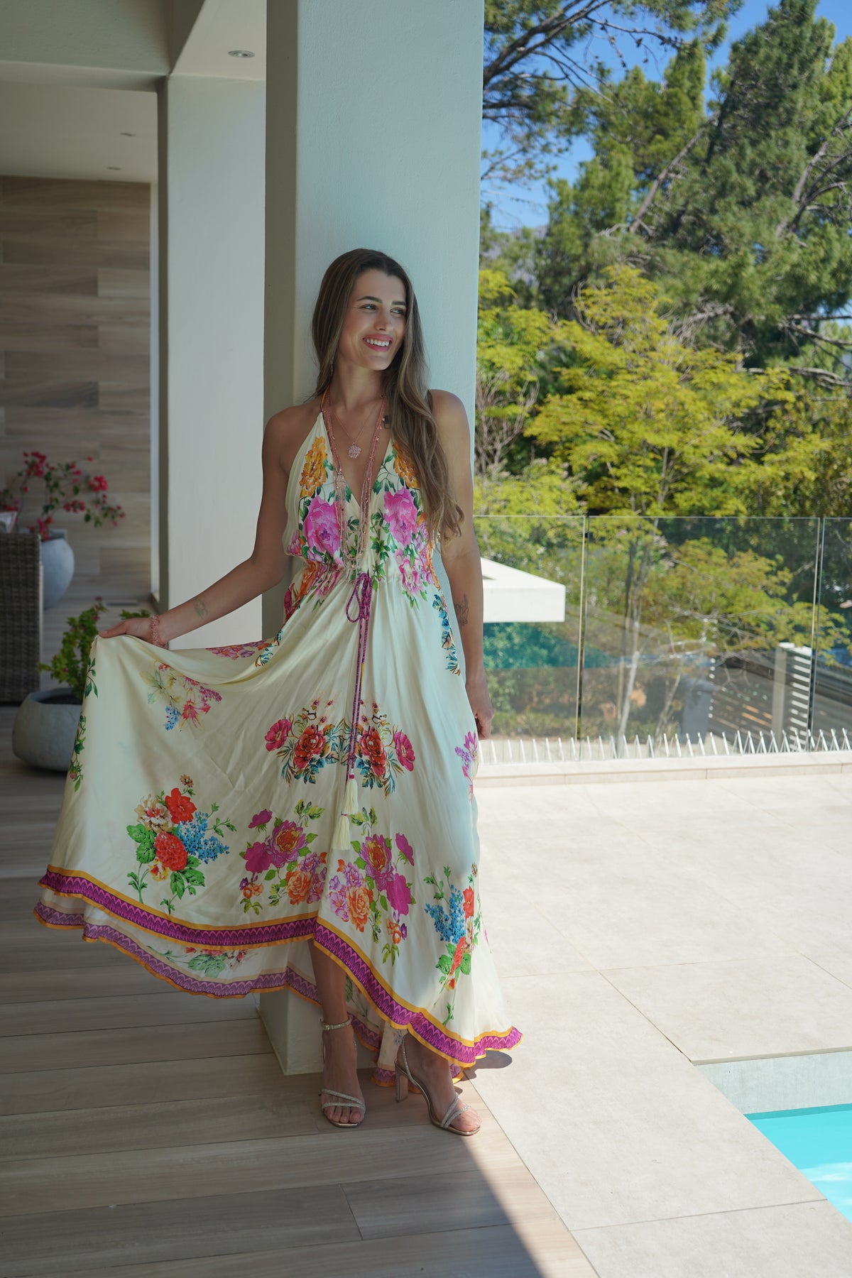 RYY Liberta Glamour & Gold Queen Maxi Cream Pre-order availble now