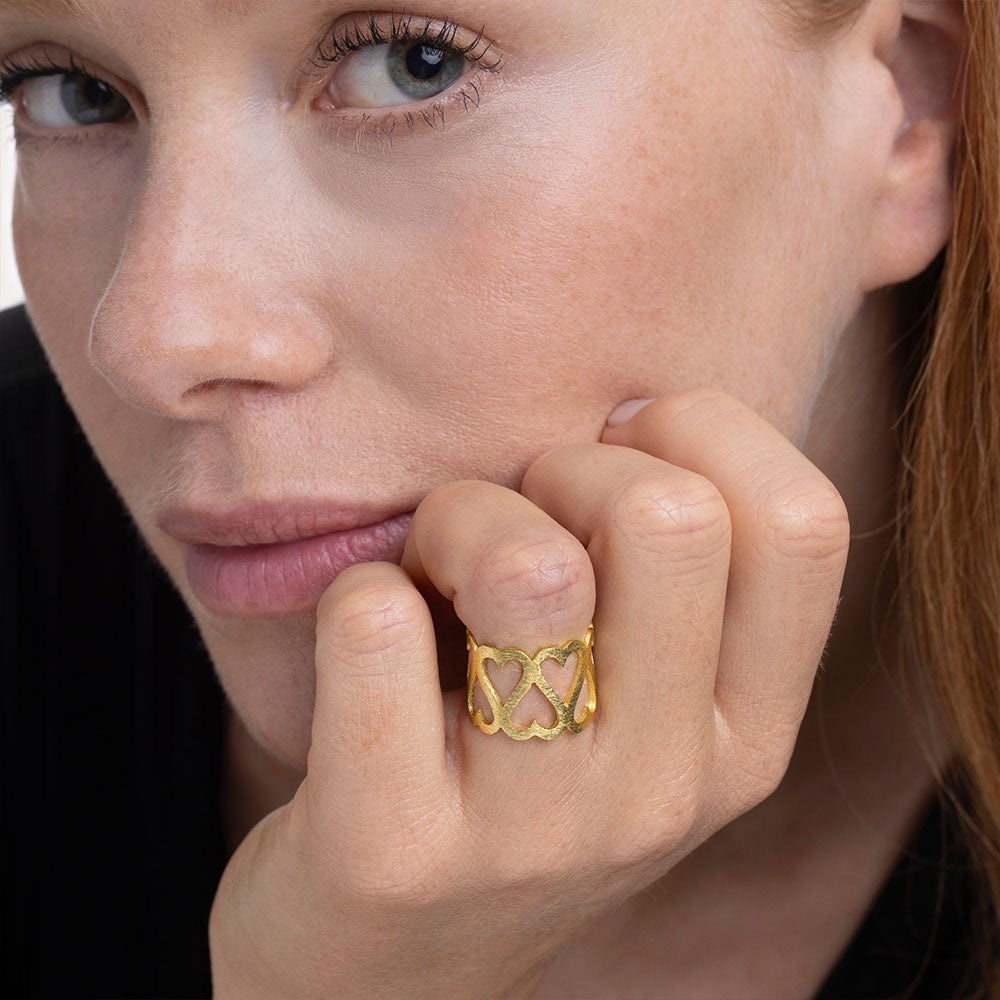 Vestopazzo Heart Crown Ring