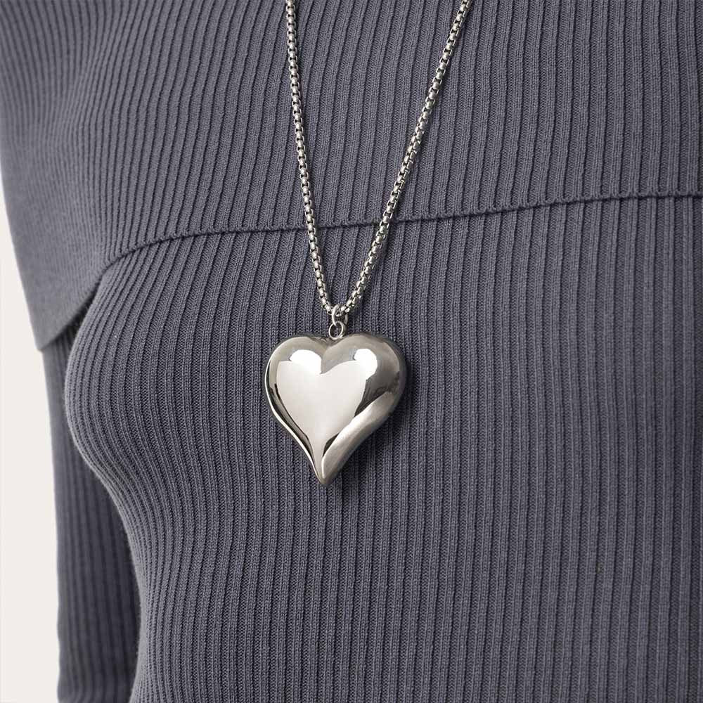 Vestopazzo Large Heart Pendant Necklace