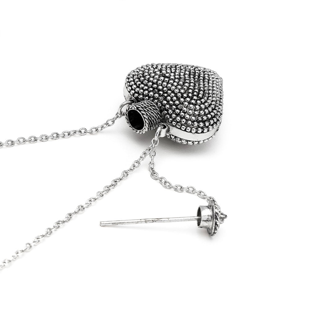 Vestopazzo Opening Heart Locket Necklace