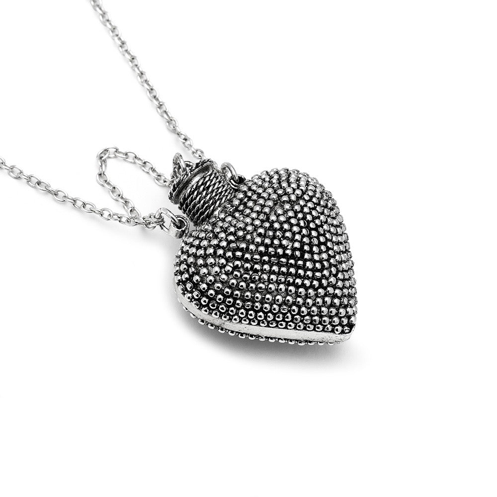 Vestopazzo Opening Heart Locket Necklace
