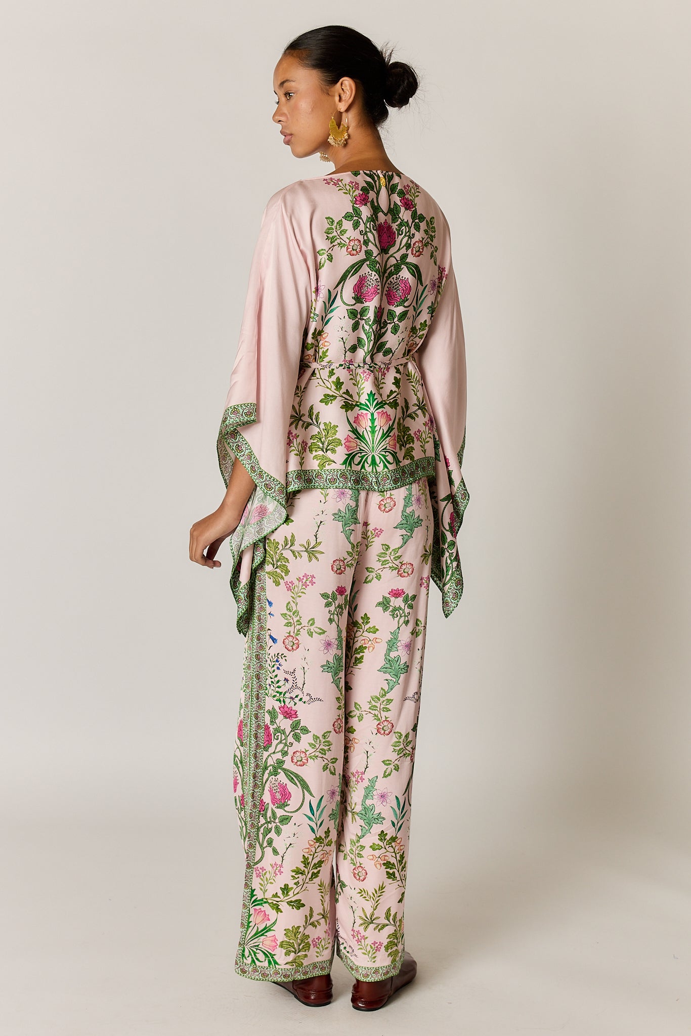 RYY Tatiana Poncho Pink - Pre Order