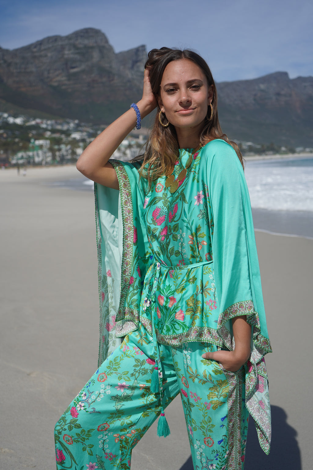 RYY Tatiana Poncho Green