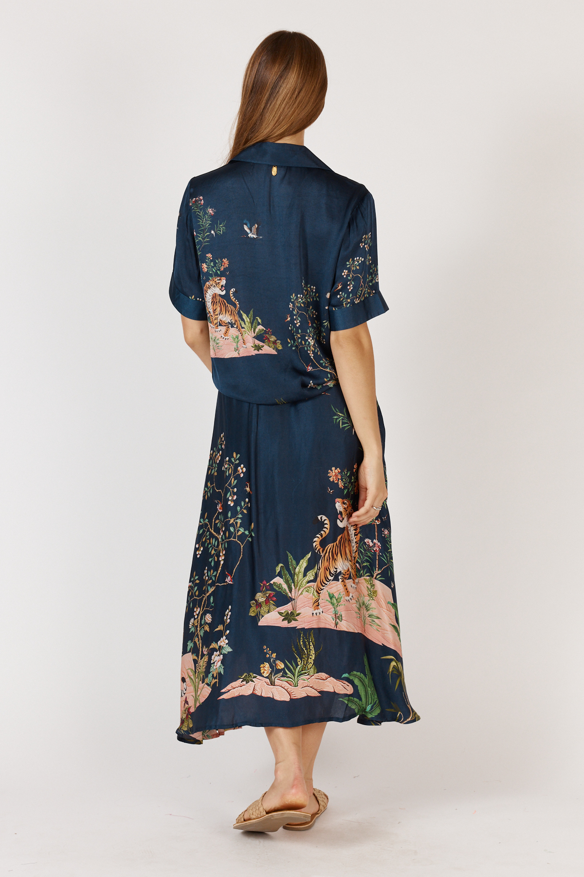 RYY Machali Skirt Navy - Image 5