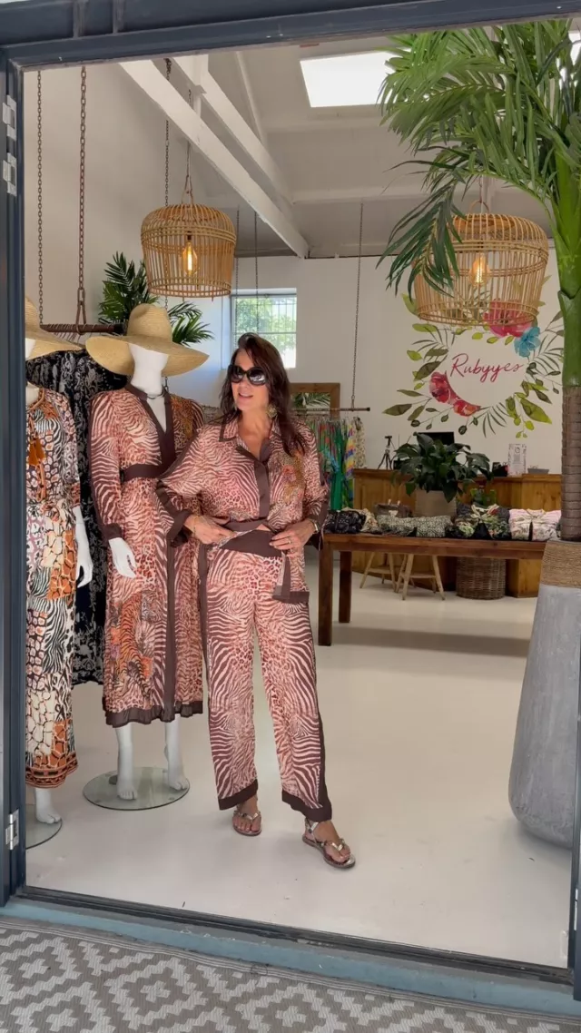 ✨🌟 The Sabor Collection is a true wow factor for your wardrobe! 🌟✨

Don’t miss out on this limited edition—it’s a must-have! Elevate your style and make a statement!

#SaborCollection #Africa #CapeTown #Fashion #LimitedEdition #WardrobeGoals